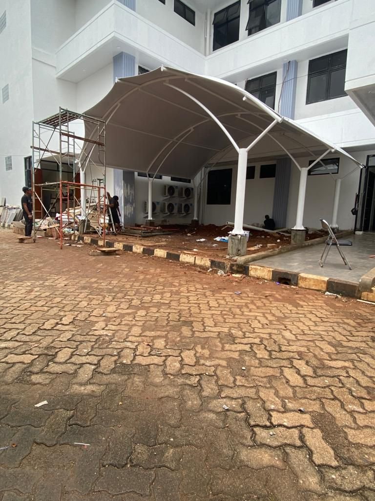 Tenda Membrane Modern